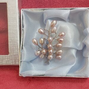 Pink Faux Pearl Broach